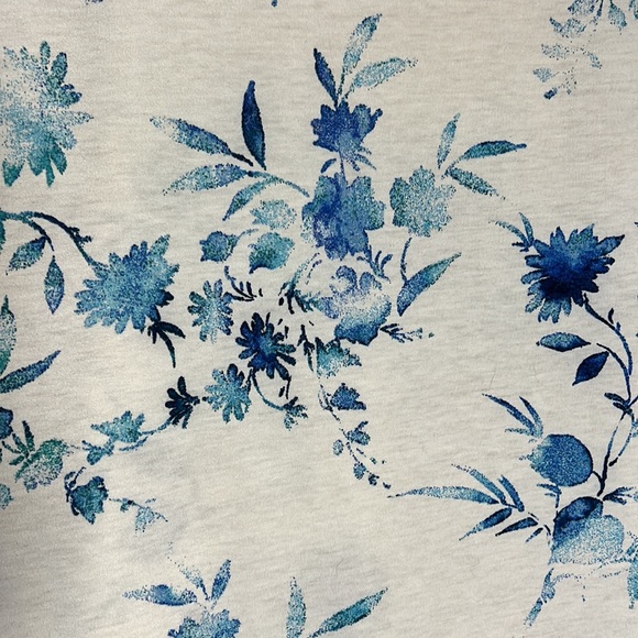 Lularoe Irma Tunic - Picture 3 of 3